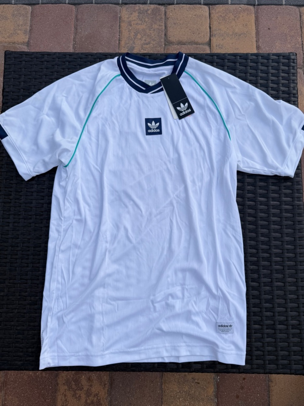 Adidas Originals Mens Athleisure Jersey soccer tee CE1811 - Picture 12 of 16